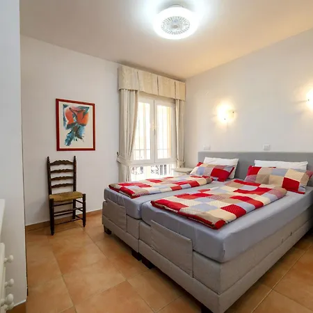 Santa Barbara By Interhome Nyaraló Calpe