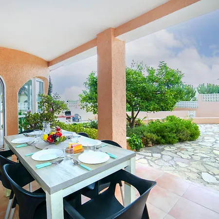 Nyaraló Santa Barbara By Interhome *